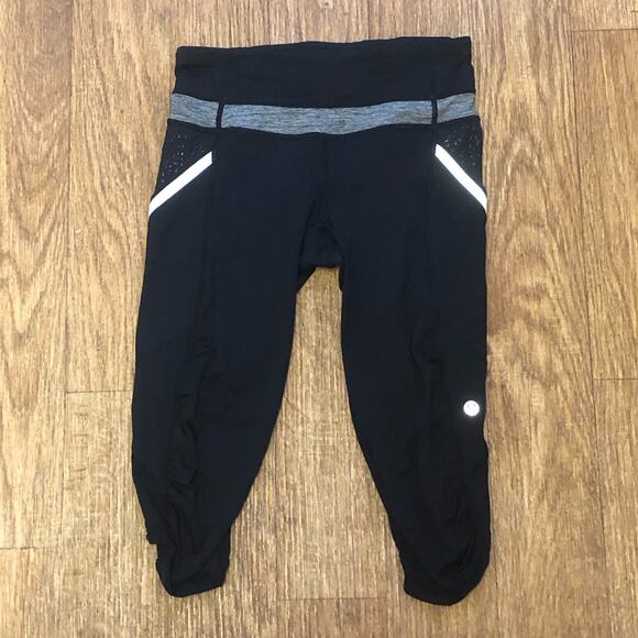 Lululemon Black and Gray Run A Marathon Crop Capri Leggings Size 4 - Picture 3 of 16